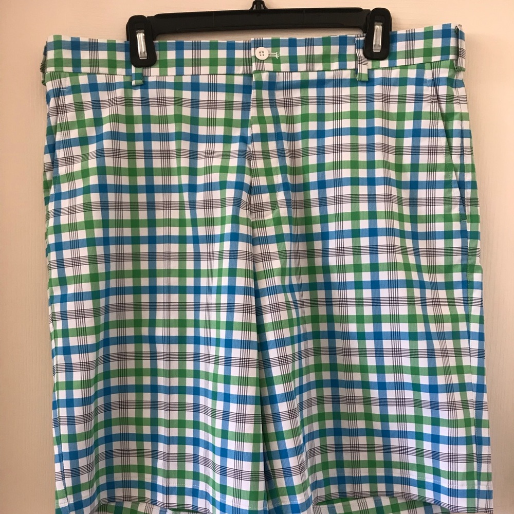 Nike Dry-Fit Golf Shorts